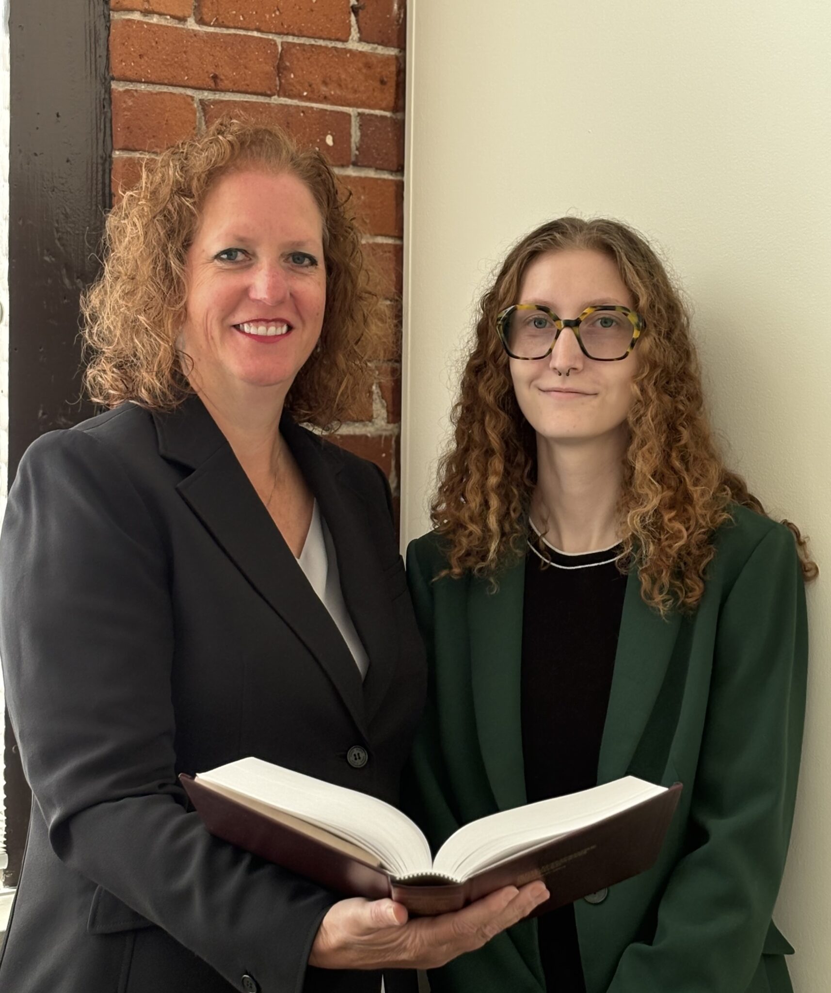 Nancy and Veronica Tomasko